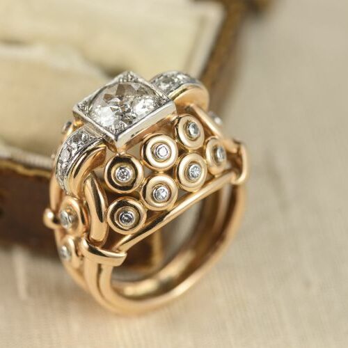 Anello oro 18 kt con diamanti taglio vecchio. Italia, Epoca anni' 40