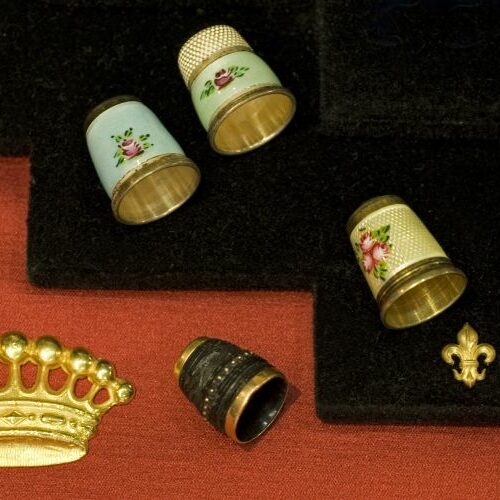 Particolare di alcuni ditali della collezione.