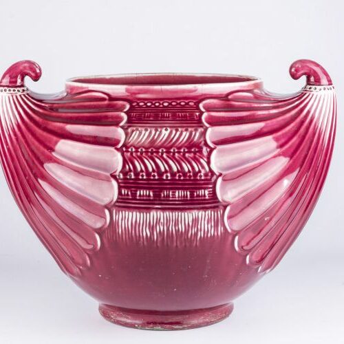 Caspo in ceramica policroma rossa. Laveno. Epoca anni '30. Dimensioni 45x33.