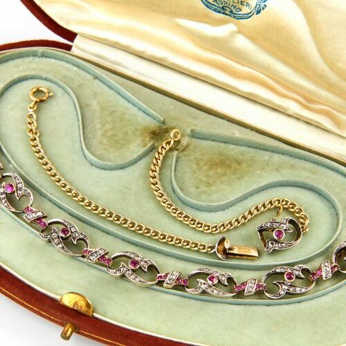 Girocollo che si trasforma in Bracciale in oro, diamanti e rubini. Epoca inizi '900